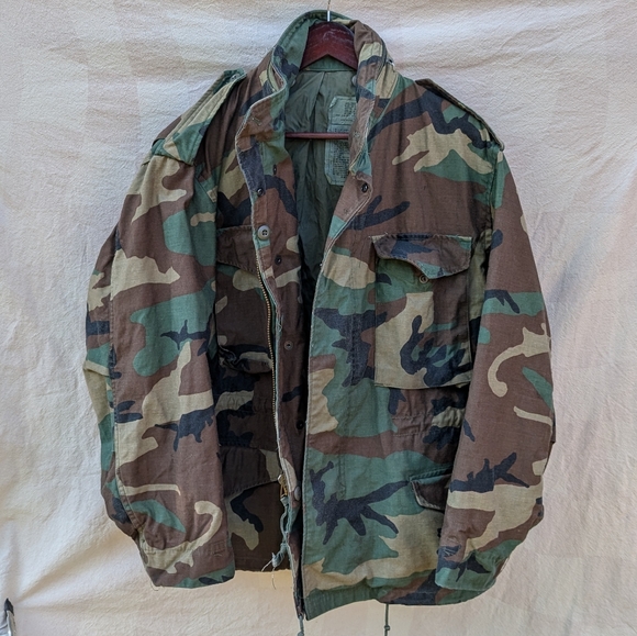 US Army Coat Cold Weather Field Woodland Camo Large Short  - Picture 5 of 7